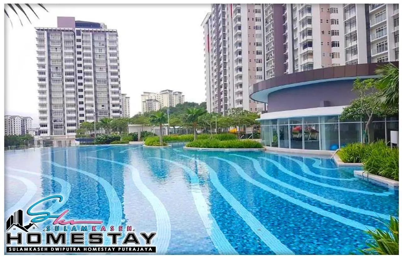Appartamento di 1250 m² con 3 camera Putrajaya