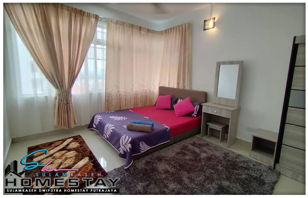 Appartamento di 1250 m² con 3 camera Putrajaya