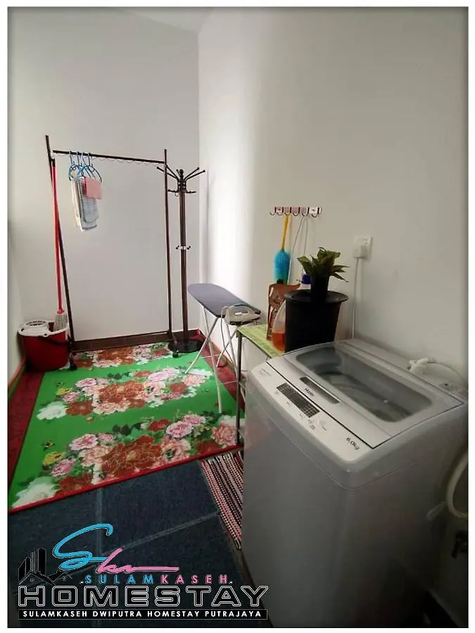 Appartamento di 1250 m² con 3 camera Putrajaya 0*,