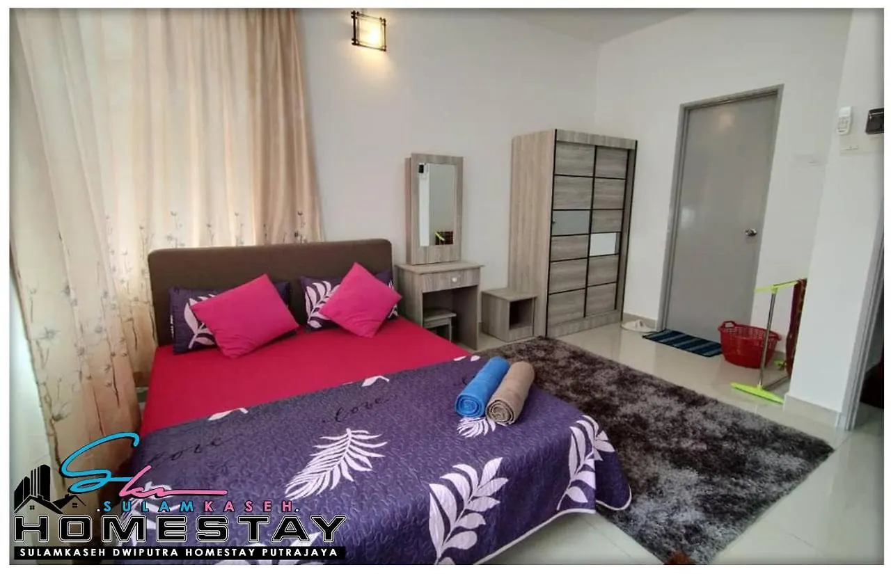 Appartamento di 1250 m² con 3 camera Putrajaya