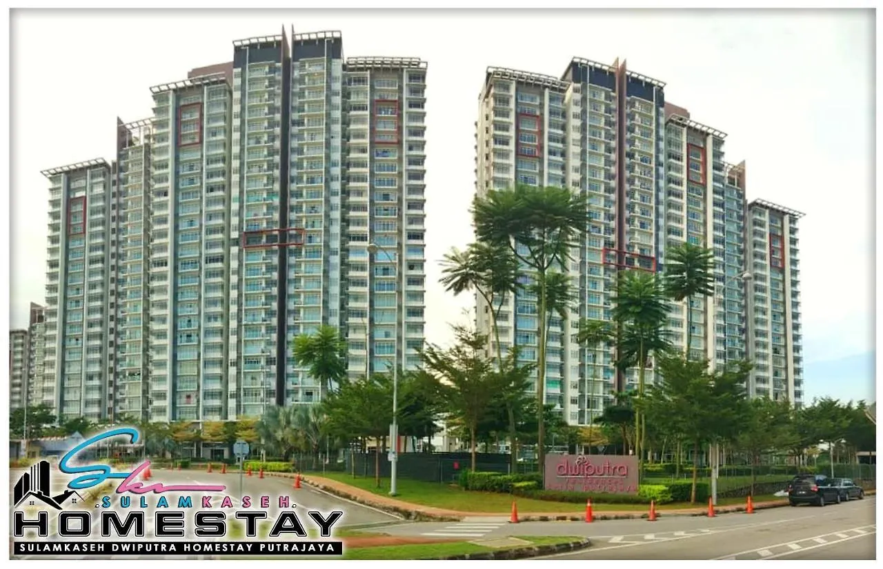 Sulamkaseh Dwiputra Homestay Putrajaya With 4 Units Ac, 3 Baths, Wifi & Pool View 0*,